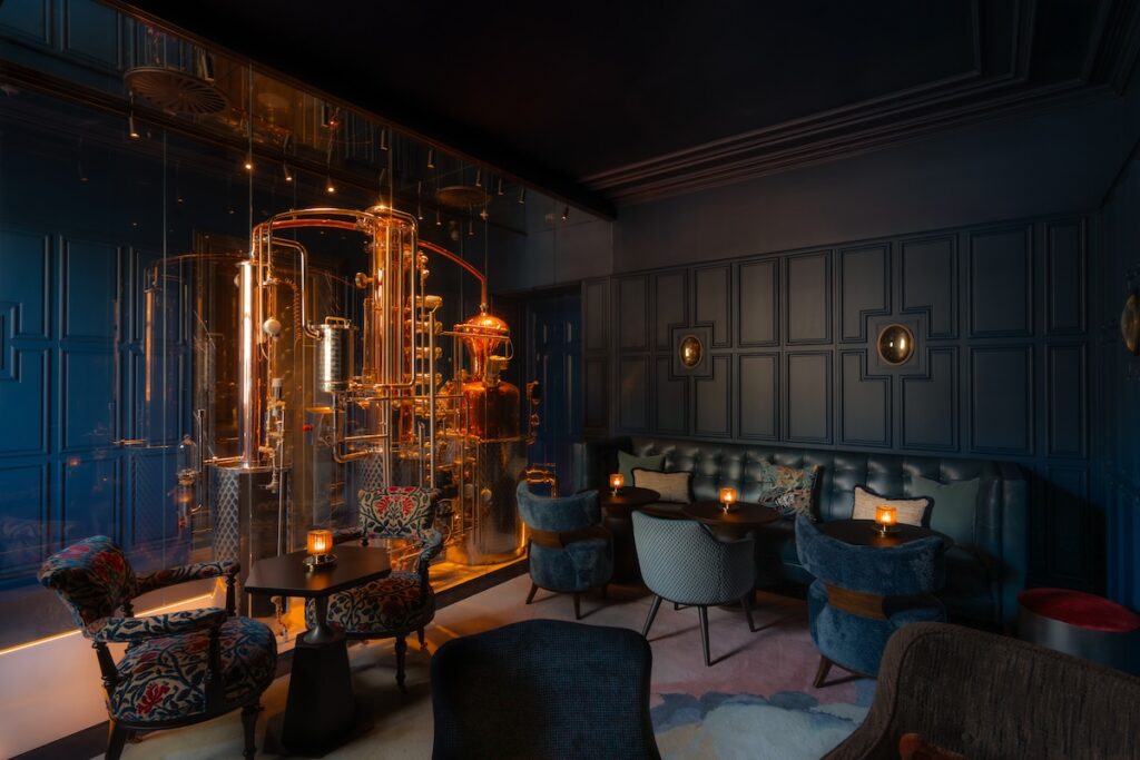 Advocatuur Opens at Rosewood Amsterdam Distillery