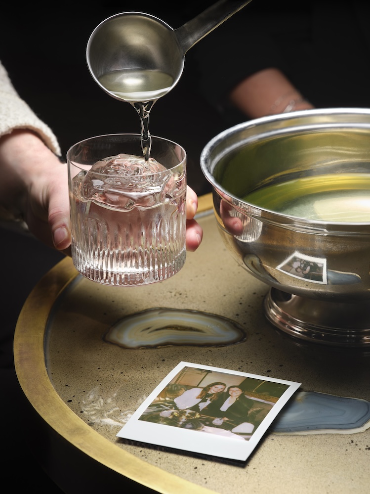 Bar Les Ambassadeurs Launches Nostalgic Cocktail Menu Friendship