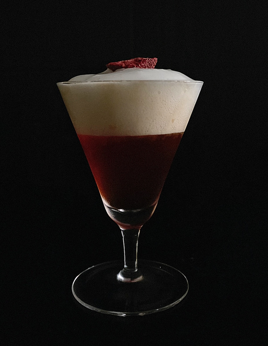 Aulis London Redefines Non-Alcoholic Pairings Strawberry