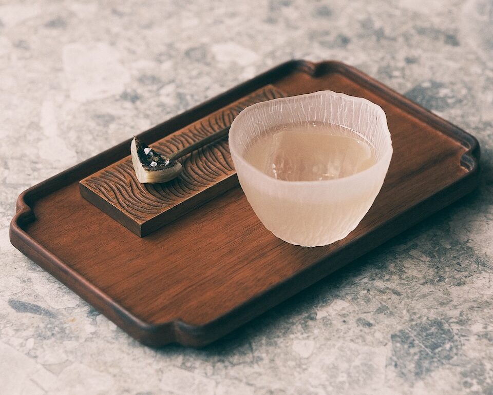 Lady Bee Lima Wins Michter’s Hospitality Award Té Verde del Padre Miguel